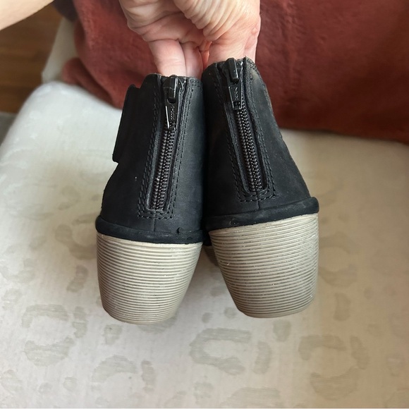 Clarks Artisan Clarene Glamour Black Suede Platform Wedge Sandal 7 - Picture 10 of 15